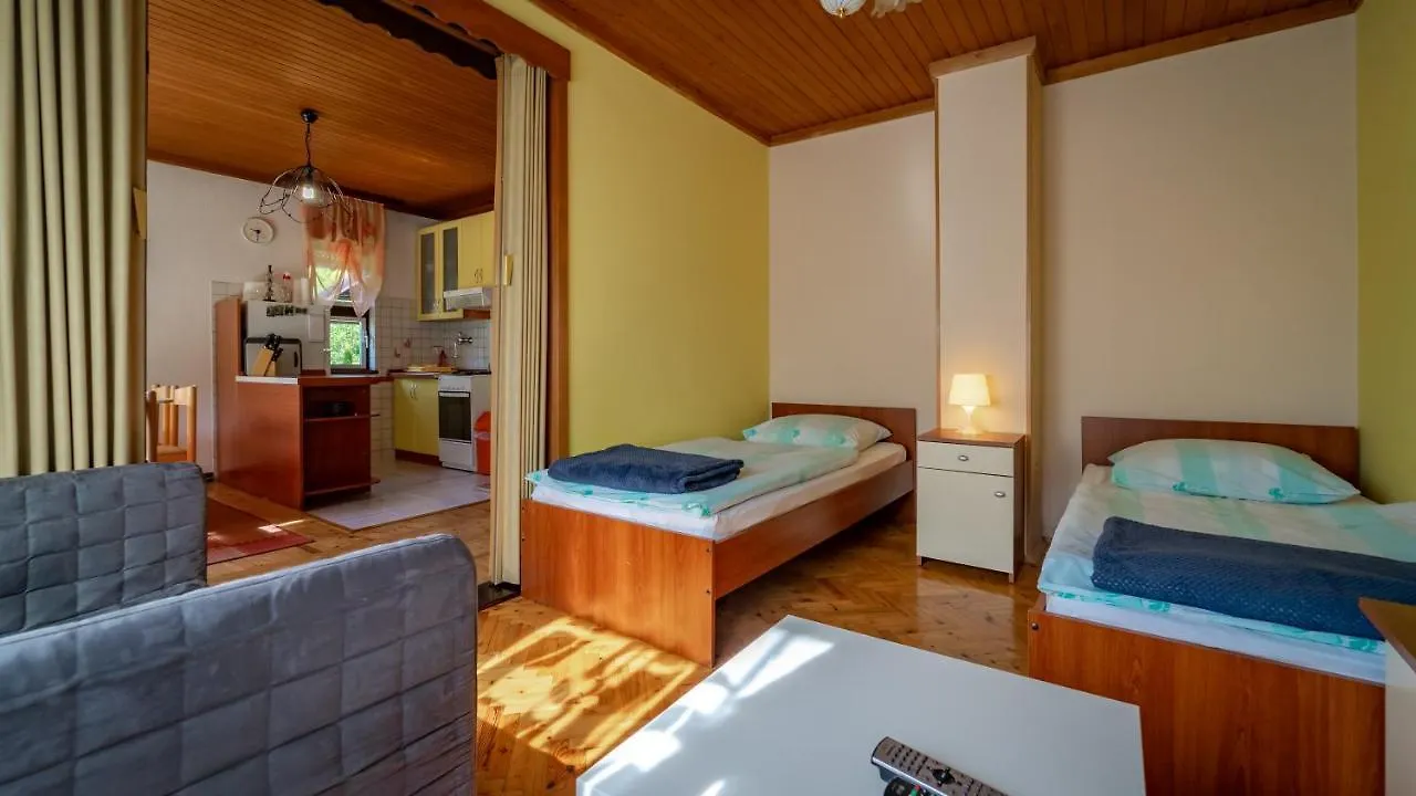 Сasa de vacaciones Villa Kuca Na Osami Pokraj Jezera Delnice